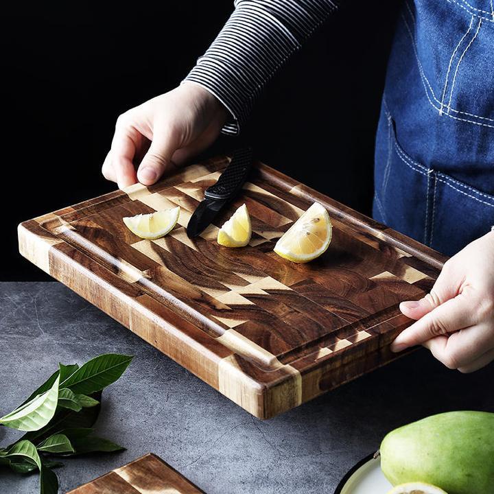 Solid Acacia Wood Cutting Board